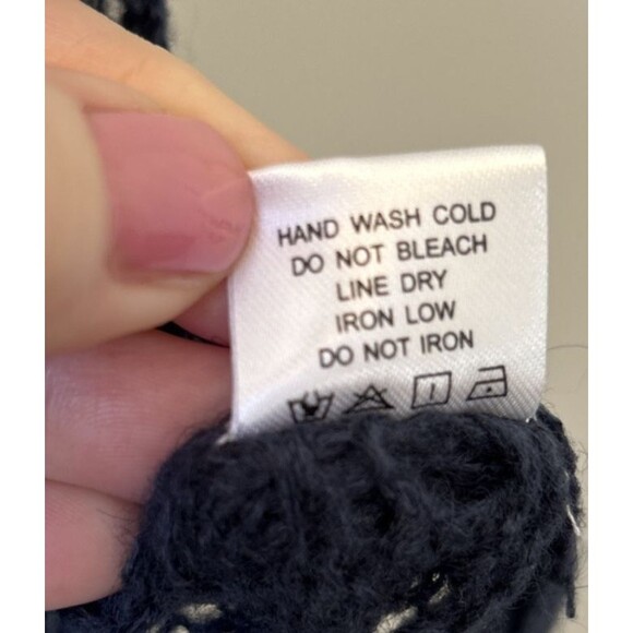 Elle Grey Womens Angora Crochet Cardigan Sz M/L Navy Boho Cottagecore Dainty NWT - Picture 6 of 11